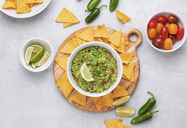 Comidas fritas totopos con guacamole México  