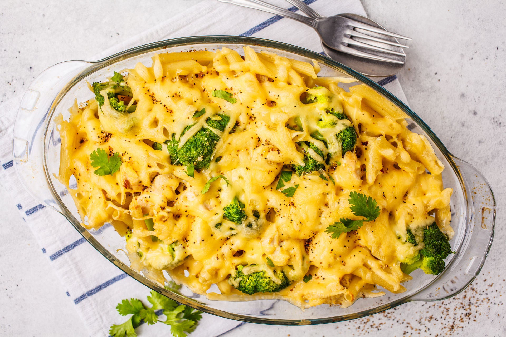 Pasta con Brócoli y Queso