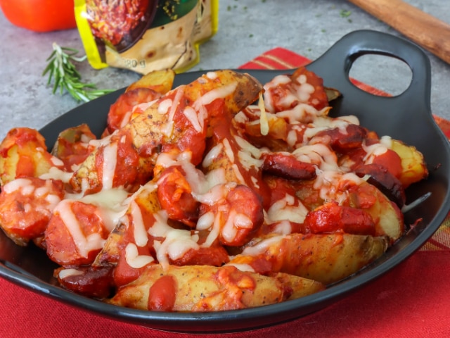 Choripapas con Salsa