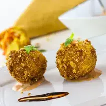 Croquetas de Plátano y Bacalao