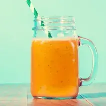 Bebida Refrescante de Papaya y Maracuyá