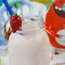 Batido de fresa y banano