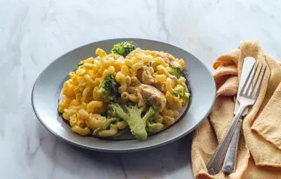 Pasta con queso y brocoli