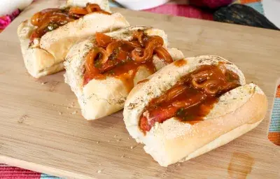 Choripan con Aderezo BBQ