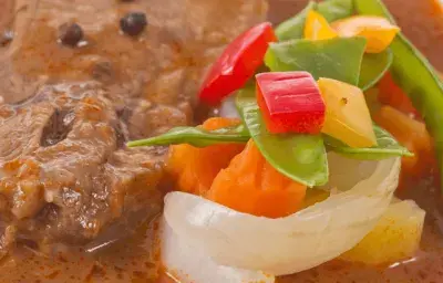 Lengua guisada