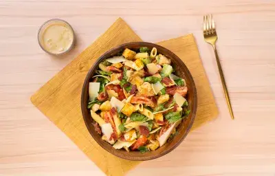 Pasta estilo césar Pasta estilo césar