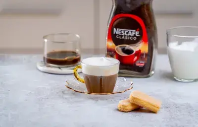 macchiato frío macchiato frío