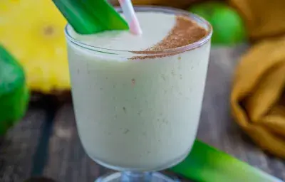 batido de guayaba piña