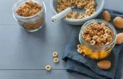 Crujiente de Durazno y CHEERIOS®