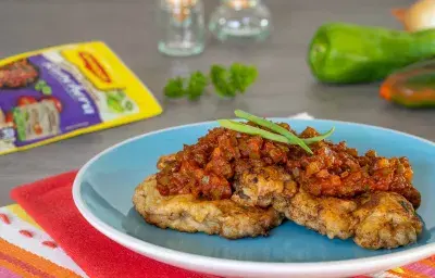 Milanesas Apanadas con Salsa