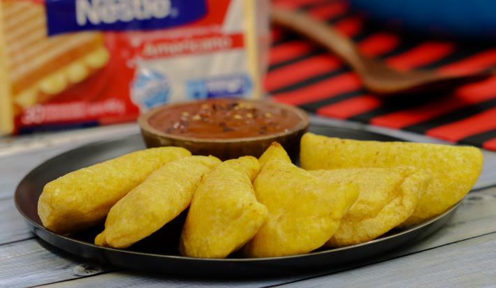 Empanadas con Jamón y Queso