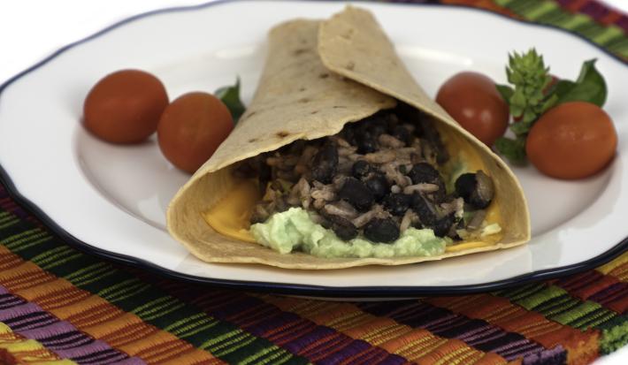 Burrito de Gallo Pinto con Queso