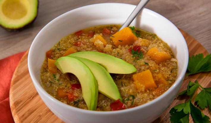 Sopa de quinoa y calabaza